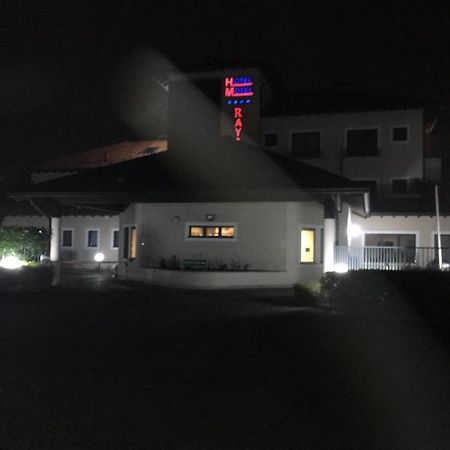 Elysium Hotel Raya Mediglia Dış mekan fotoğraf