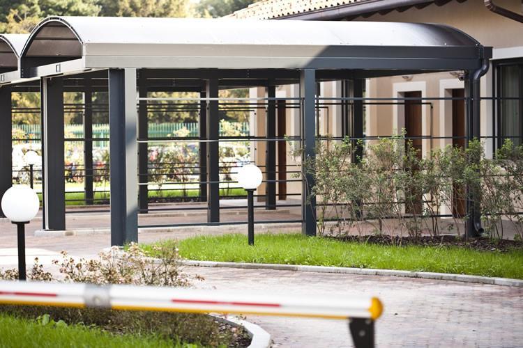 Elysium Hotel Raya Mediglia Dış mekan fotoğraf